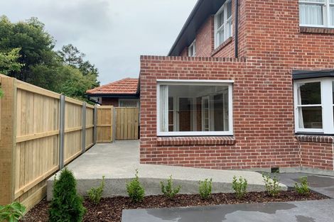 Photo of property in 7 Straven Road, Riccarton, Christchurch, 8011