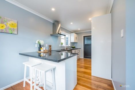 Photo of property in 10 Wise Street, Wainuiomata, Lower Hutt, 5014