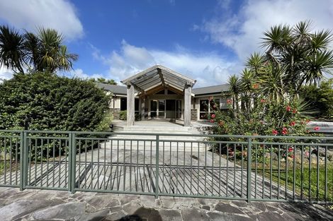 Photo of property in 136 Oraha Road, Kumeu, 0892