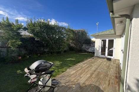 Photo of property in 8a Hinton Road, Taradale, Napier, 4112