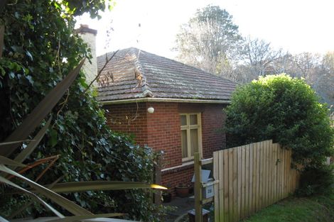 Photo of property in 28 Parkhill Avenue, Mornington, Dunedin, 9011