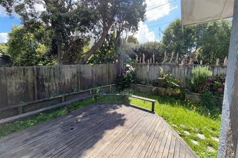 Photo of property in 4/15 Glengarry Road, Glen Eden, Auckland, 0602