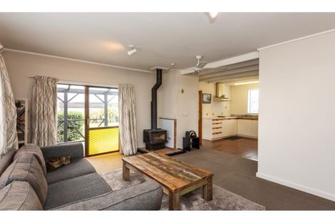 Photo of property in 43 Johns Road, Belfast, Christchurch, 8051