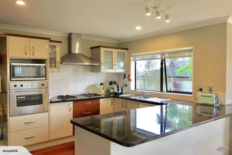 Photo of property in 13 Malahide Drive, Flat Bush, Auckland, 2019