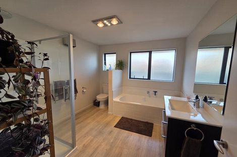 Photo of property in 411a Bower Avenue, Parklands, Christchurch, 8083