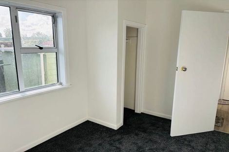 Photo of property in 33 Earlsworth Road, Mangere East, Auckland, 2024