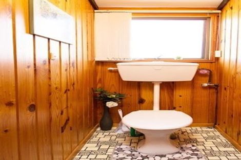 Photo of property in 8 Keldale Place, Forrest Hill, Auckland, 0620