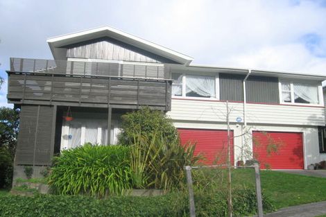 Photo of property in 19 Panorama Grove, Harbour View, Lower Hutt, 5010