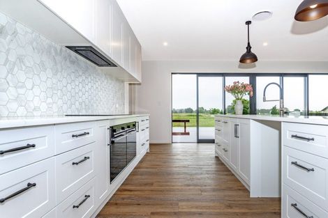 Photo of property in 584a Back Ormond Road, Makauri, 4071