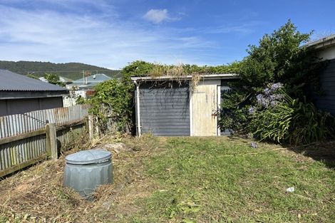 Photo of property in 83 Reid Street, Blaketown, Greymouth, 7805