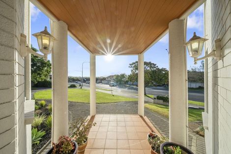 Photo of property in 759 Chapel Road, Dannemora, Auckland, 2016