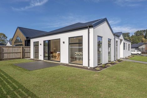 Photo of property in 2 Coe Street, Halswell, Christchurch, 8025