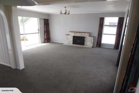 Photo of property in 34 Raglan Avenue, Cloverlea, Palmerston North, 4412