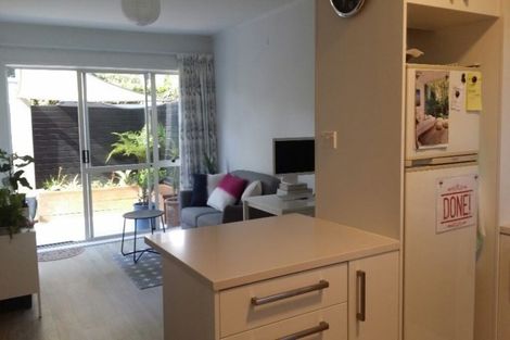 Photo of property in 3/22 Wynyard Road, Mount Eden, Auckland, 1024