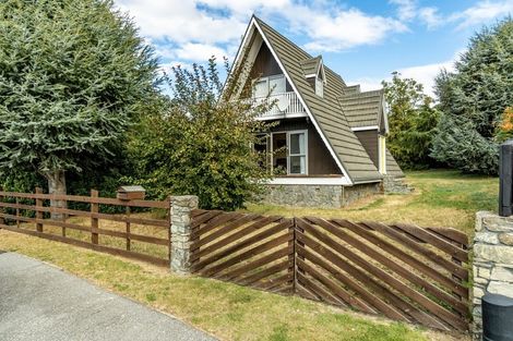 Photo of property in 15 O'neill Crescent, Bridge Hill, Alexandra, 9320