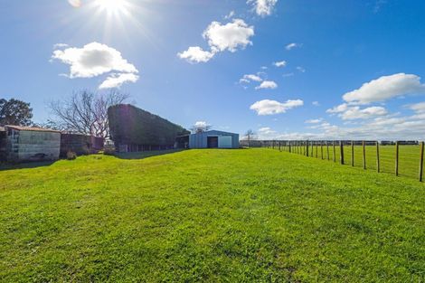 Photo of property in 298 State Highway 1, Bulls, 4894