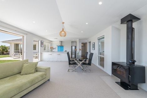 Photo of property in 93 Mapua Drive, Mapua, 7005