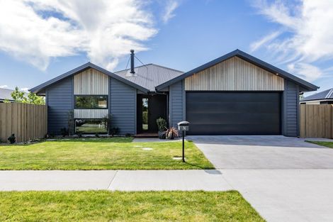 Photo of property in 74 Parsonage Road, Woodend, 7610