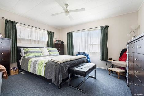 Photo of property in 221 Mahia Road, Wattle Downs, Auckland, 2103