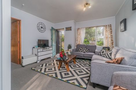 Photo of property in 4/36 Parr Road South, Point Chevalier, Auckland, 1025