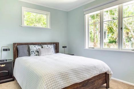 Photo of property in 66 County Road, Torbay, Auckland, 0630