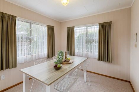 Photo of property in 25a Oriwa Street, Waikanae, 5036