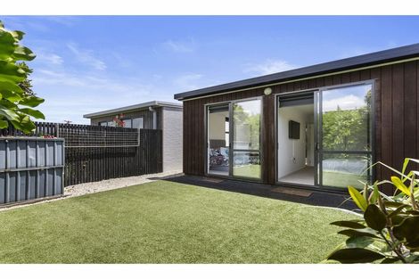 Photo of property in 4 Troop Road, Papakura, 2110
