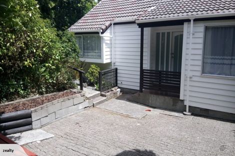 Photo of property in 5a Robert Street, Newlands, Wellington, 6037