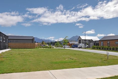 Photo of property in 24 Obelisk Street, Wanaka, 9305