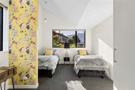 Photo of property in 3 Panorama Place, Queenstown, 9300