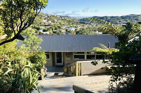 Photo of property in 52-52a Croydon Street, Karori, Wellington, 6012