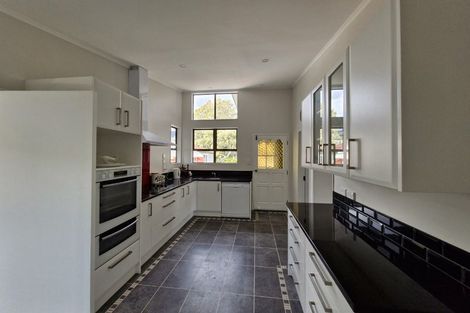 Photo of property in 26 Hawthorn Crescent, Stokes Valley, Lower Hutt, 5019