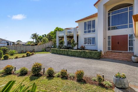 Photo of property in 127 Milne Drive, Paraparaumu, 5032