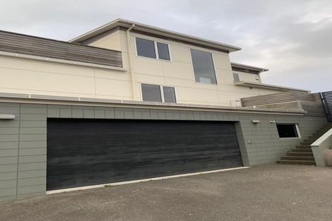 Photo of property in 12 Sackville Street, Fitzroy, New Plymouth, 4312