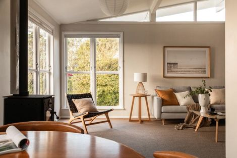 Photo of property in 2 Paparangi Crescent, Paparangi, Wellington, 6037