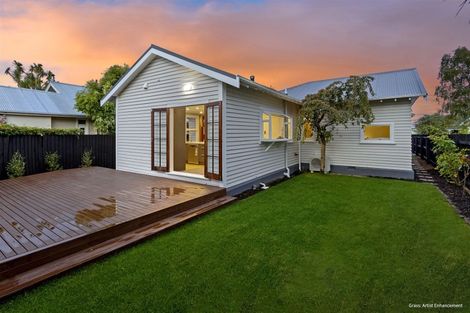 Photo of property in 19 Stapletons Road, Richmond, Christchurch, 8013