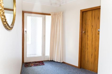 Photo of property in 55 Adelaide Road, Dannevirke, 4978