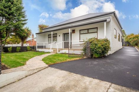 Photo of property in 82 Avenue Road, West End, Timaru, 7910