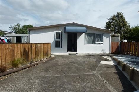 Photo of property in 19 Gossamer Drive, Pakuranga Heights, Auckland, 2010