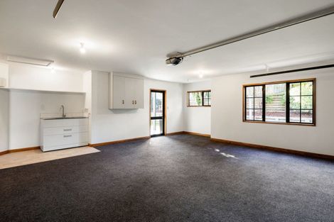 Photo of property in 2 Rosehill Lane, Te Awamutu, 3800