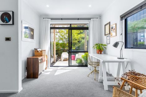 Photo of property in 37 Wallace Road, Hobsonville, Auckland, 0616