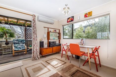 Photo of property in 123b Colwill Road, Massey, Auckland, 0614