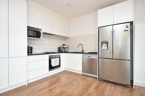 Photo of property in 120 Waekahu Road, Westgate, Auckland, 0814