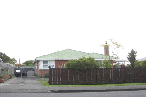 Photo of property in 118 Porchester Road, Papakura, 2110