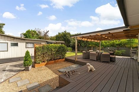 Photo of property in 15 Waimauku Station Road, Waimauku, 0812