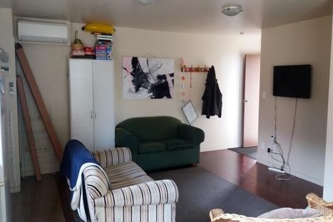 Photo of property in 2/73 Grafton Street, Waltham, Christchurch, 8011