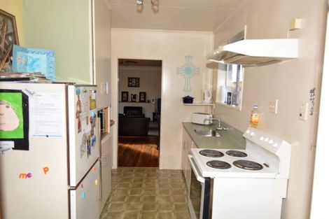 Photo of property in 63 Cunningham Street, Grasmere, Invercargill, 9810