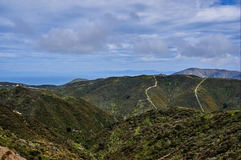 Photo of property in Long Gully, 380 Hawkins Hill Road, Brooklyn, Wellington, 6021