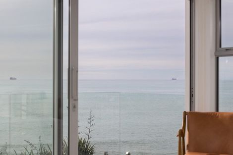 Photo of property in 16b Hine Street, New Plymouth, 4310