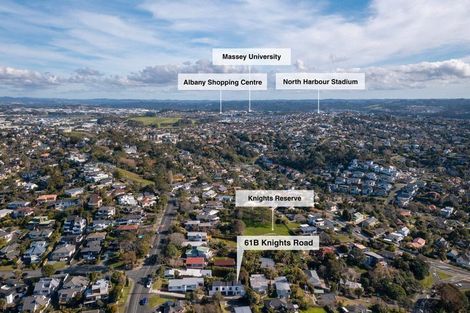 Photo of property in 61b Knights Road, Rothesay Bay, Auckland, 0630
